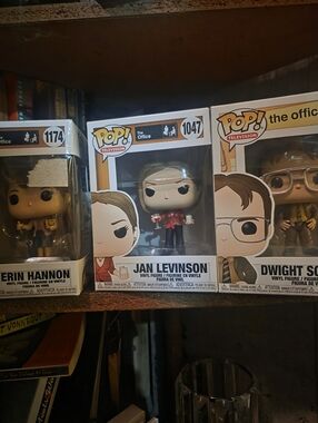Funko Television The Officr Dwight Schrute Erin Hannom Jan Levinson